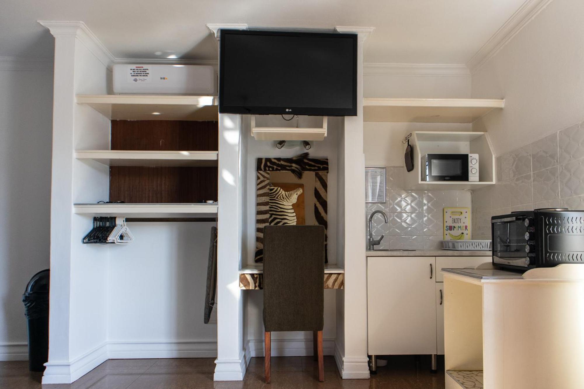 305 Guest House Аманцимтоти Екстериор снимка