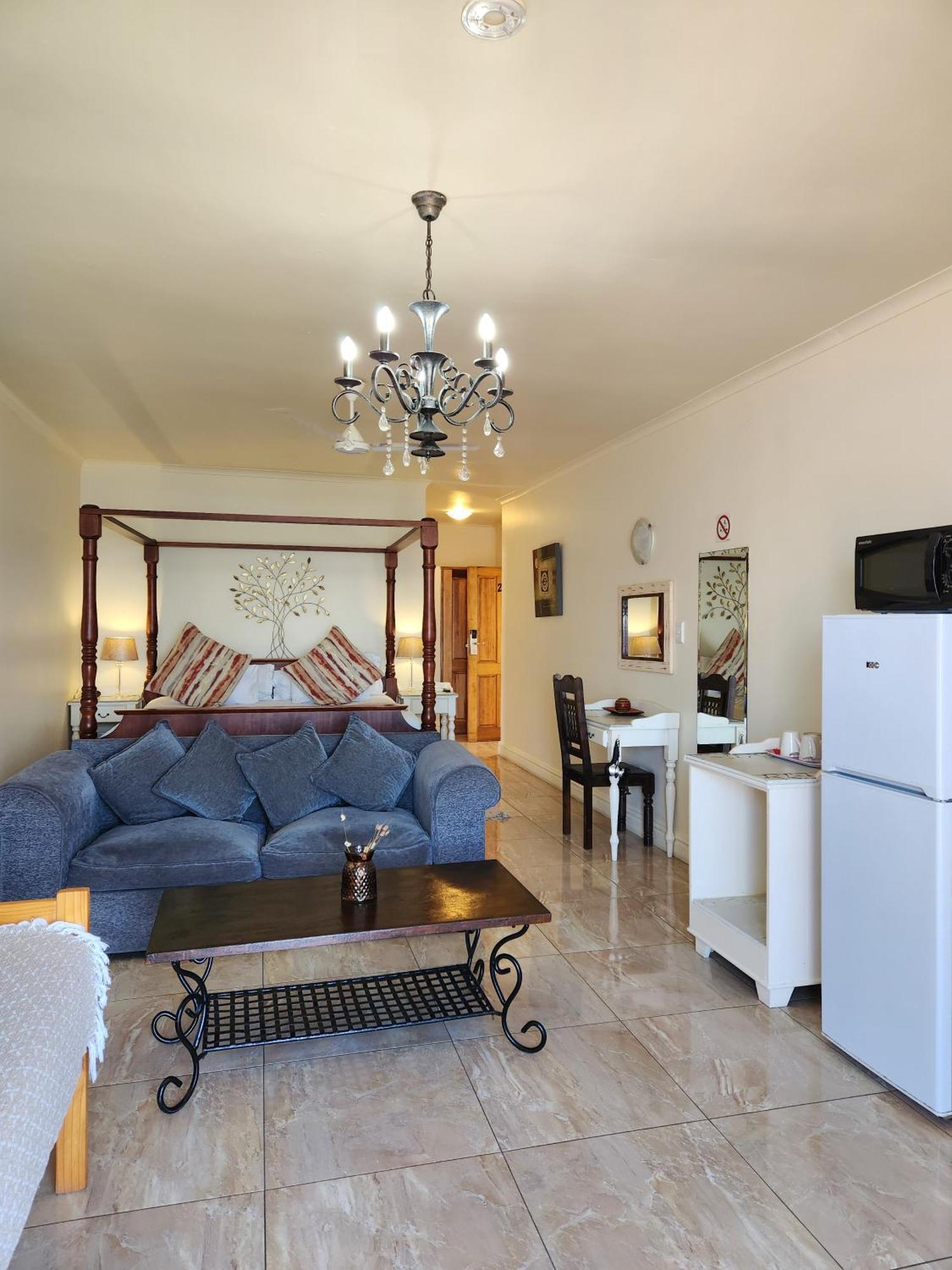 305 Guest House Аманцимтоти Екстериор снимка